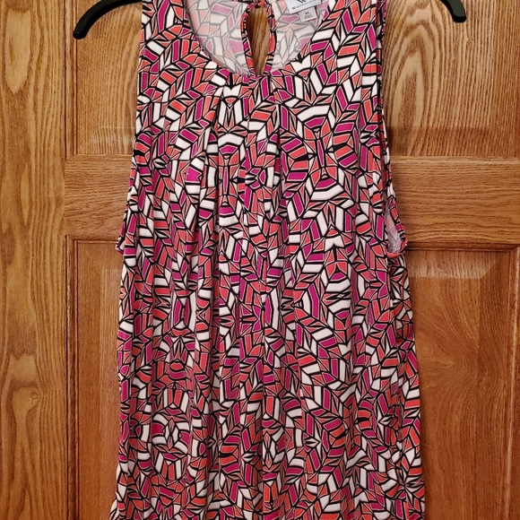 Pullover Top - Picture 1 of 7